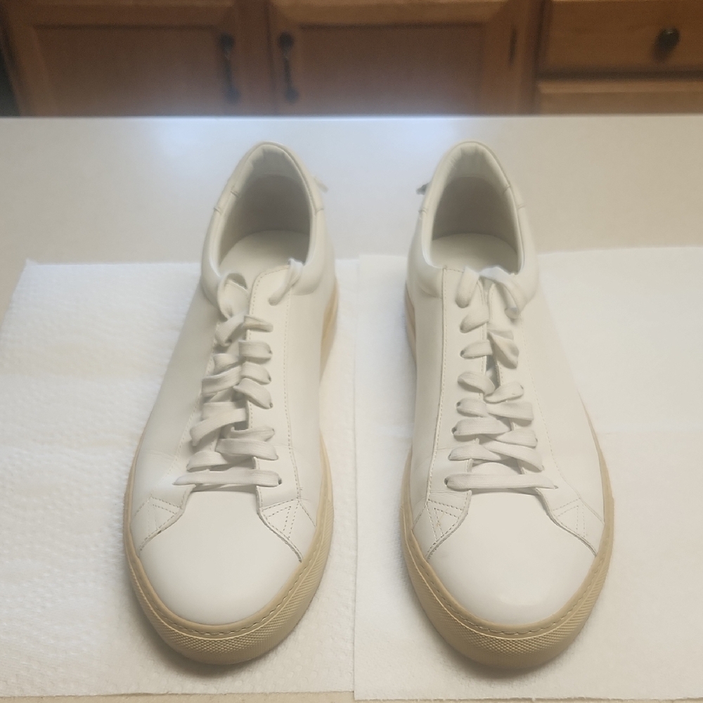Givenchy Paris White Men's Sneakers/Gym Shoes Size 13, VGUC